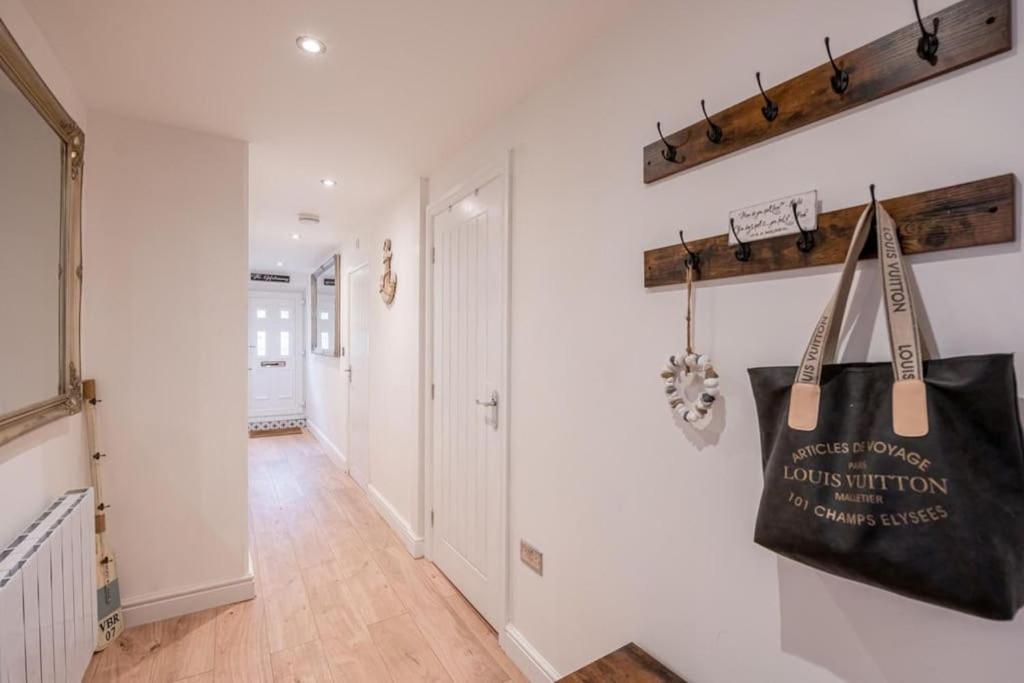 The Hideaway Luxury 5* 2 Bed Garden Apartment Scarborough Kültér fotó